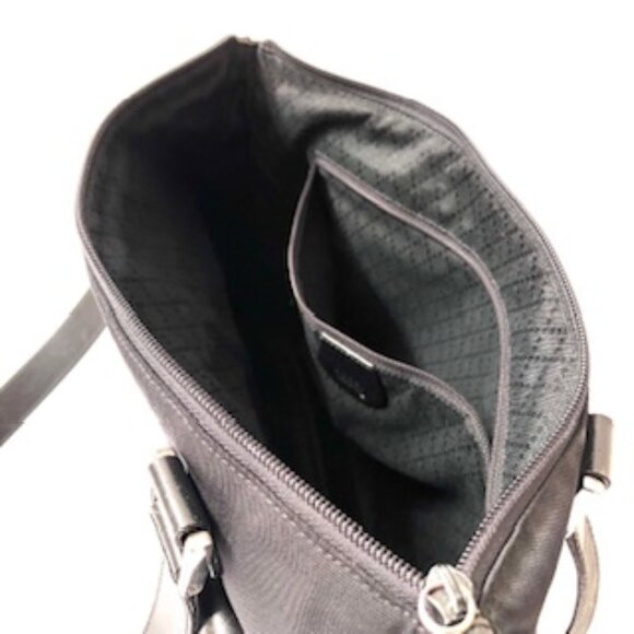 Vintage  Gucci Black Tote Bag,  Nylon and Leather - Picture 7 of 12